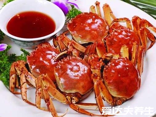 柿子不能和什么一起吃，螃蟹/紫菜/红薯/酒皆与之相克(勿同食)