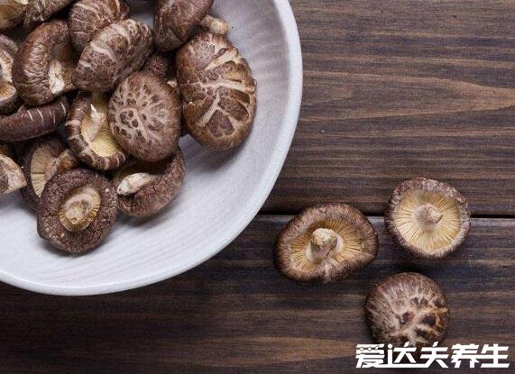 降血脂最有效5种食物，坚果/燕麦/香菇/绿豆/牛油果