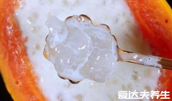 木瓜丰胸的最佳吃法，雪蛤/牛奶/银耳/蜂蜜犹如第二次发育