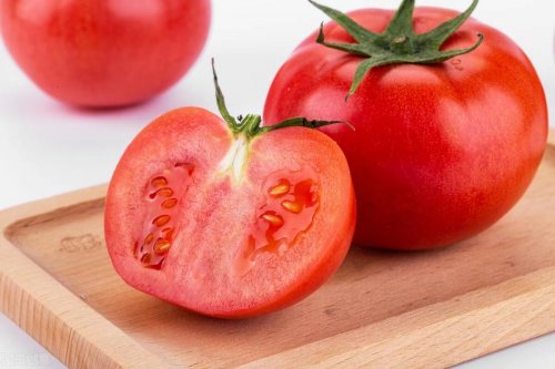 血糖高的人吃西红柿不仅美味还能控血糖